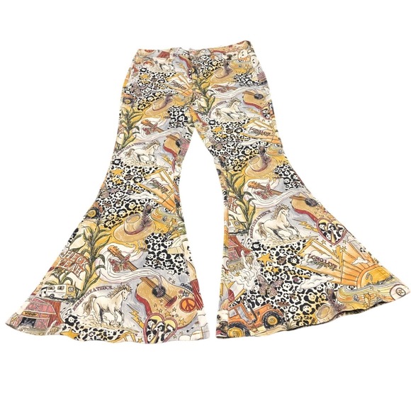 Wrangler Denim - Wrangler x Lainey Wilson Flare Jeans Womens 32x34 Multicolor Graphic High Rise
